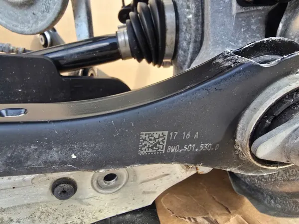 AUDI A4 B9 A5 F5 Rechter Draagarm Schokdemper Quattro 25km OEM 8W0505398C image 5