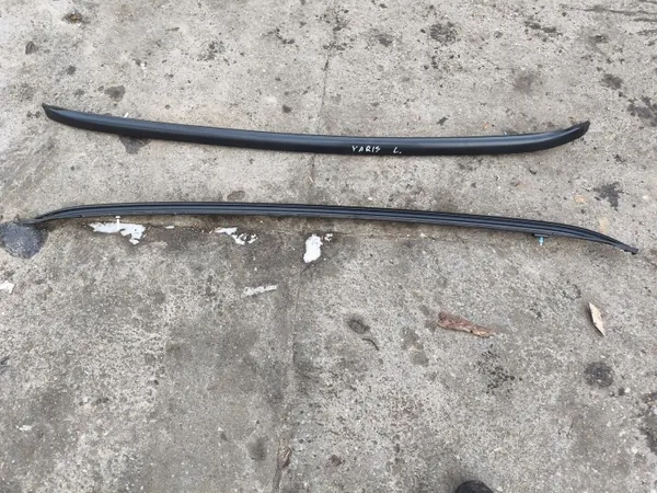 Toyota Yaris Cross kattokaiteet OEM 874-5013-10/12-BLK image 3