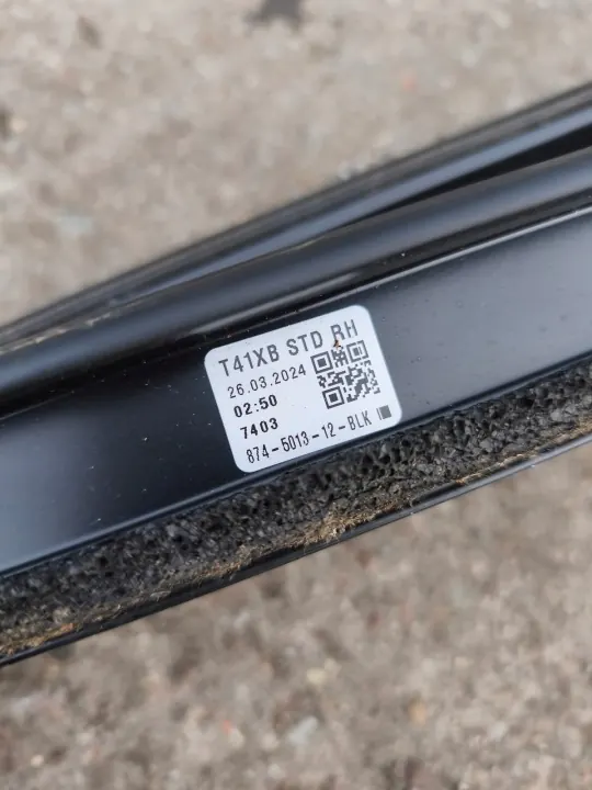 Toyota Yaris Cross kattokaiteet OEM 874-5013-10/12-BLK image 4