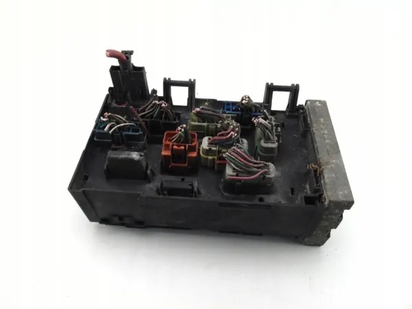 Säkringslåda OEM 04869204AK för Chrysler Voyager image 6