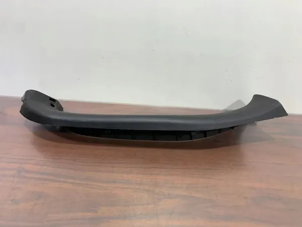 Moldura maletero Subaru Outback OEM 94310AL000 - Usado image 8