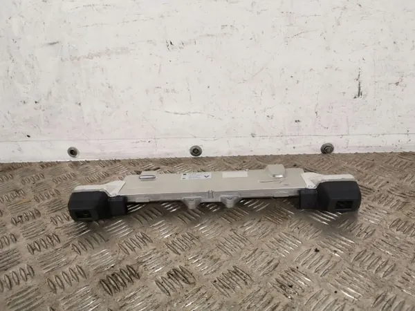 Cámara parabrisas Subaru Outback 2019 OEM FBZ13008 image 7