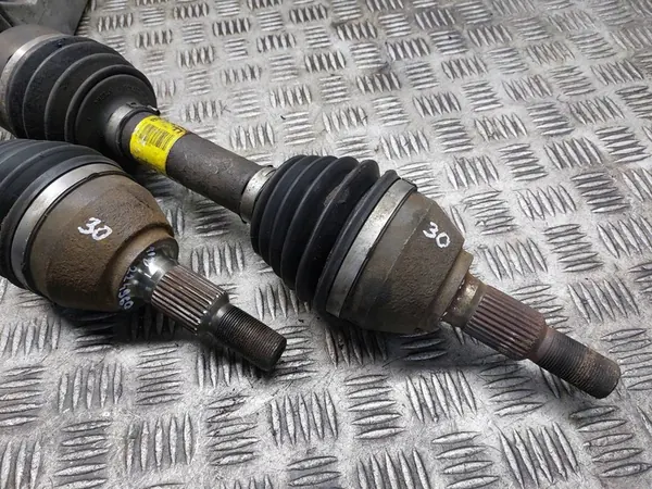 Fram vänster + höger axel Saab 9-3 II 2.2 TiD image 5