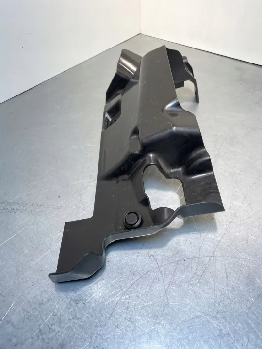 Conduto de ar Mitsubishi ASX OEM 6405A299 - Usado image 8
