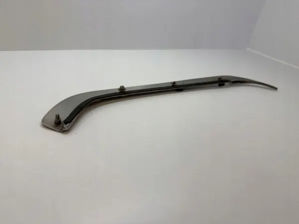 Garniture de pilier arrière BMW 3 E30 OEM 51131906533 image 7