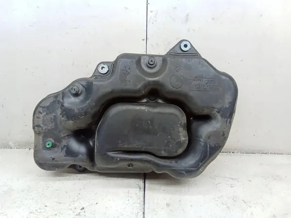 Réservoir à carburant Toyota Prius 2019 OEM 7711147070 image 3