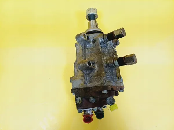 Brandstofpomp Renault Vel Satis 3.0 DCI 8-97228919-4 image 5