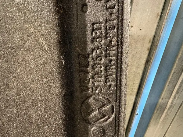 VW Golf Sportsvan Motorhuv isolering 510863831 image 3