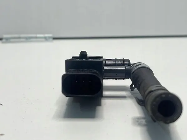 Convertitore di pressione Volkswagen PASSAT Variant 2017 OEM 03N906051C image 4