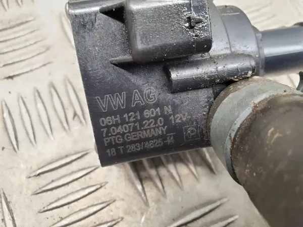 Pompe à eau avant Audi A5 2019 OEM 8W0122448P image 3