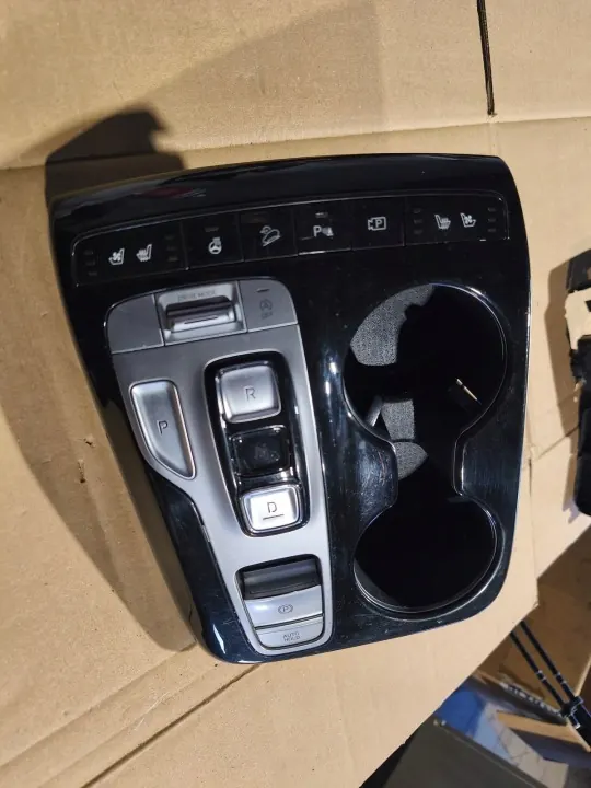 Panel Túnel Hyundai Tucson IV OEM 83350-N7600 image 2