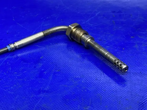 Sensor de Temperatura de Escape Fiat Punto Evo 1.3 M-Jet OEM image 3