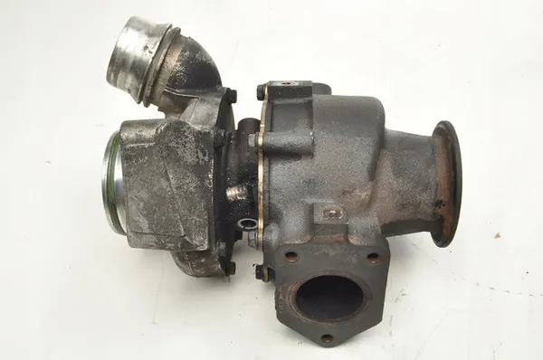 BMW E60 E82 E87 E90 E91 E92 X1 E84 X3 2.0D Turbo 49135-05880 image 5