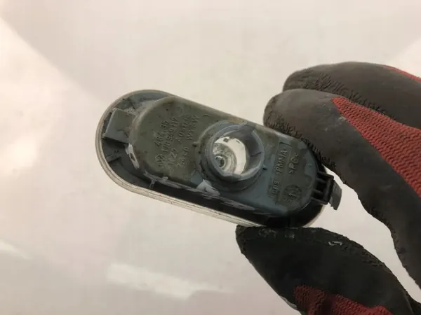 VW LUPO Front linker Blinker OEM 1J0949117 image 4
