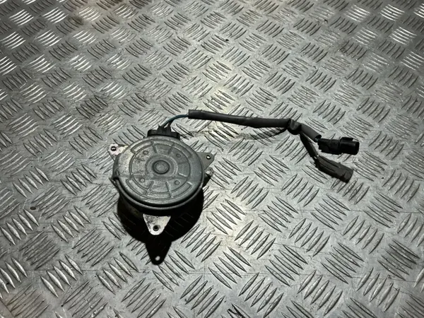 Mitsubishi OE Kylfläktmotor PU19864 image 2