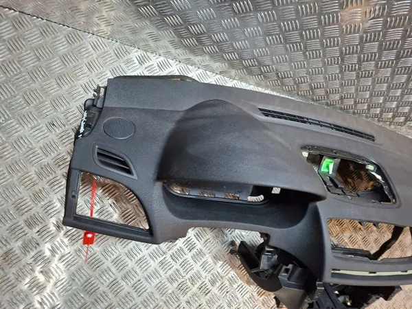 Panneau Console Passager Renault Megane III OEM S26312909 image 4