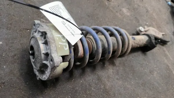 Fram Stötdämpare Höger OEM 8W0031AA Audi A4 B9 image 4