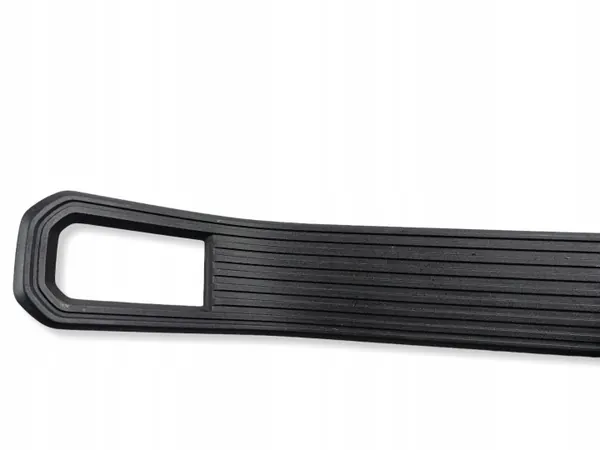 USB-anslutning Jeep Grand Wagoneer 2022 OEM 68422663AC image 3