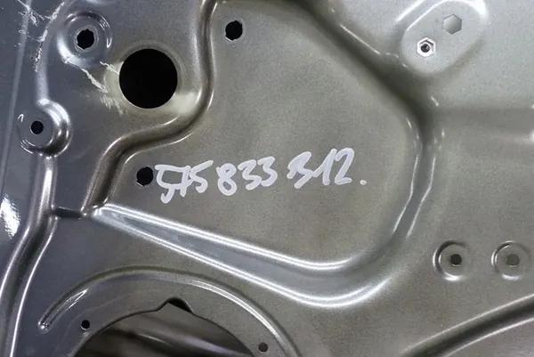 Puerta trasera derecha OEM 575833312 para SEAT Ateca/Karoq image 8