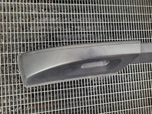 Barres de toit OEM AUST131358 pour Dacia Duster 2016+ image 8