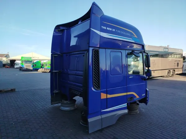 Cabine DAF XF 106 Lift - OEM KABINA DAF 106 LIFT image 4