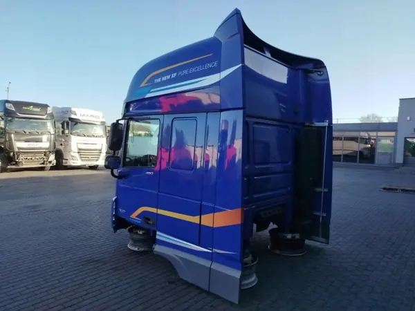 Cabine DAF XF 106 Lift - OEM KABINA DAF 106 LIFT image 5