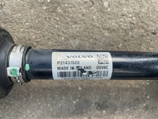 VOLVO XC60 II 2.0 D Främre Halvaxel Vänster P31325852 Höger P31437620 image 2