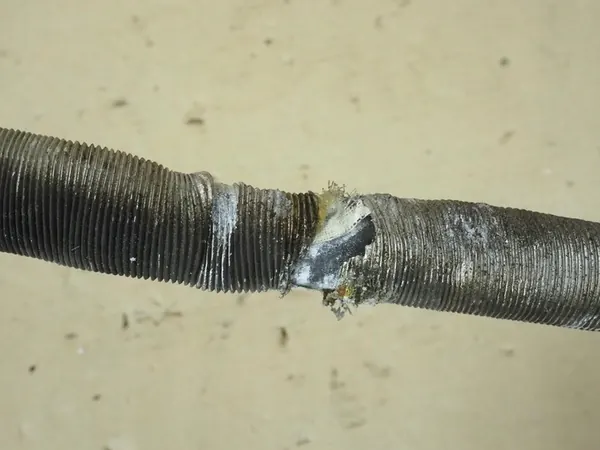 SAAB 9-5 2.0T A/C Putki 5047048 image 7