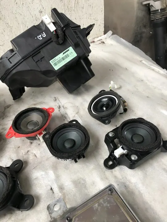 Mazda CX-30 Soundsystem OEM DFR766A20 Gebraucht image 5