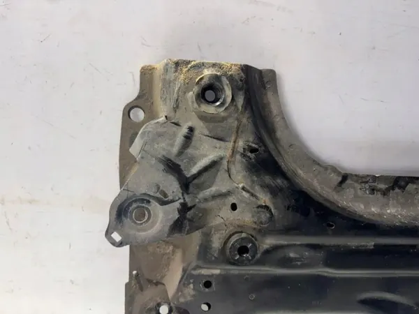 OEM 7CAA67 Etujousipalkki Peugeot 408:lle image 6