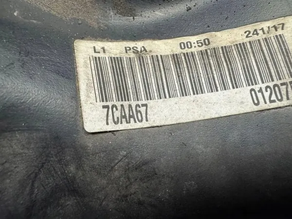 OEM 7CAA67 Etujousipalkki Peugeot 408:lle image 7