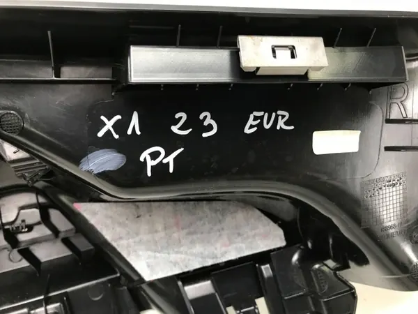 OEM 9462434 BMW X1 U11 Tavaratilan sivukansi vasen taka image 3