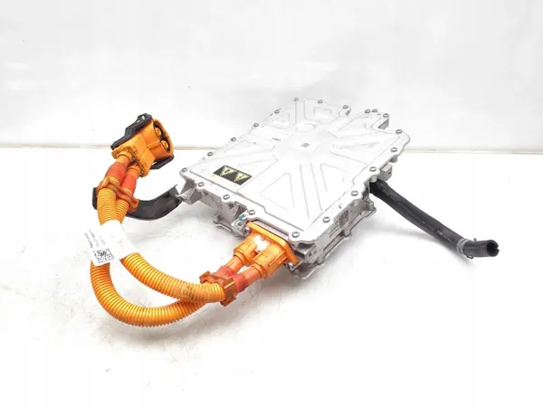 Inversor Polestar 4 OEM P6608114859 - Usado image 4