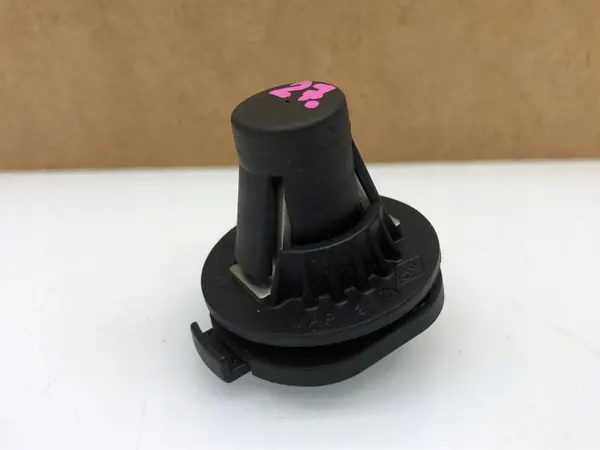 OEM 658220001R 001 Renault OE Amortiguador de parachoques image 2