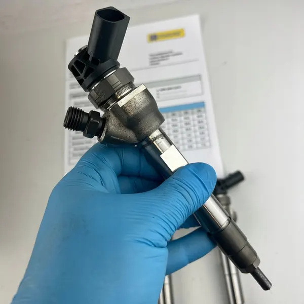 Iniettore BMW MINI R60 R61 1 F20 F21 OEM 13538515061 image 5