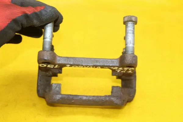 OEM 190 JARZMO OPEL Achterbeugel voor Opel Vivaro I image 5