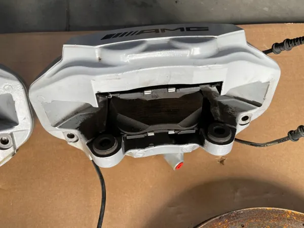 Étriers & Disques Frein OEM W205 C43 AMG d'Occasion image 5