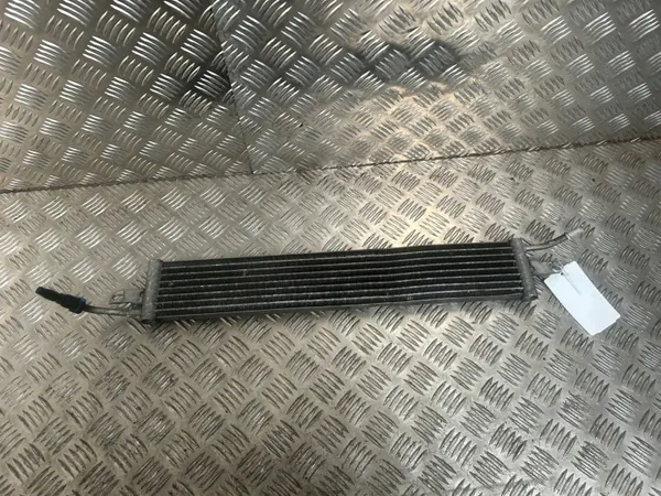 Refroidisseur d'huile direction OEM 7H329N103AC Land Rover image 2