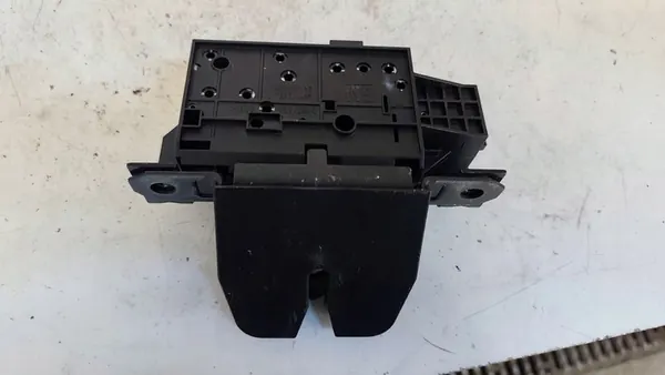 Opel Signum Baklucka Lås 4PIN image 3