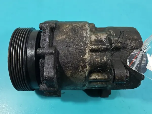Compresseur AC 1J0820803K Audi A3 8L 1.9 TDI image 4