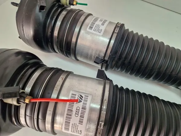 Ammortizzatore AUDI A8 D4 4H0616039AT 4H0616039AQ image 5