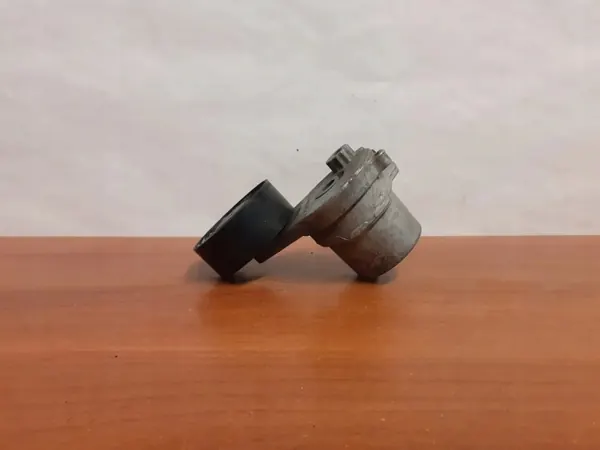 Keilriemenspanner für Lichtmaschine OEM A2742001370 Mercedes-Benz image 5