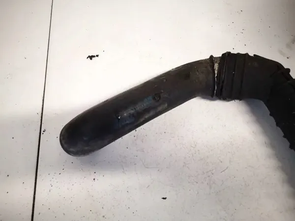 Tuyau d'intercooler Volkswagen Touareg 2005 2.5L image 2