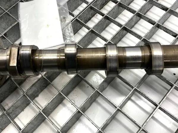 Árbol de levas escape OEM A2700510101 Mercedes CLA image 3