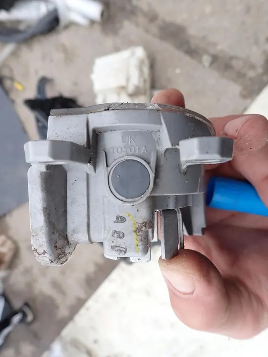 Farol de Neblina Halógeno Toyota Yaris IV image 2