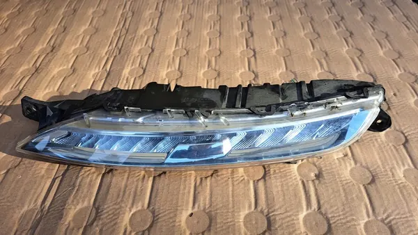 CITROEN C4 SPACETOURER GRAND PICASSO II - LÁMPARA DRL LED image 2