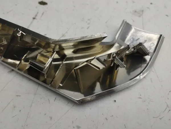 Estrutura porta-luvas Peugeot 3008 II 2018 OEM 9810257377 image 8