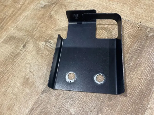 Linker spatbordbeugel OEM HK83-16A143-AB Jaguar image 3