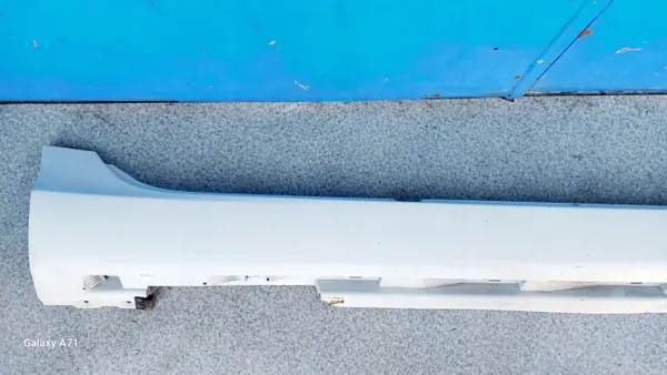 VOLVO V40 II Moulure de Seuil Droite OEM 614 image 3