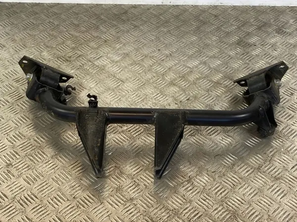 Suzuki SX4 S-Cross Taka-akselin Diff Halter OEM FOB36015 image 5
